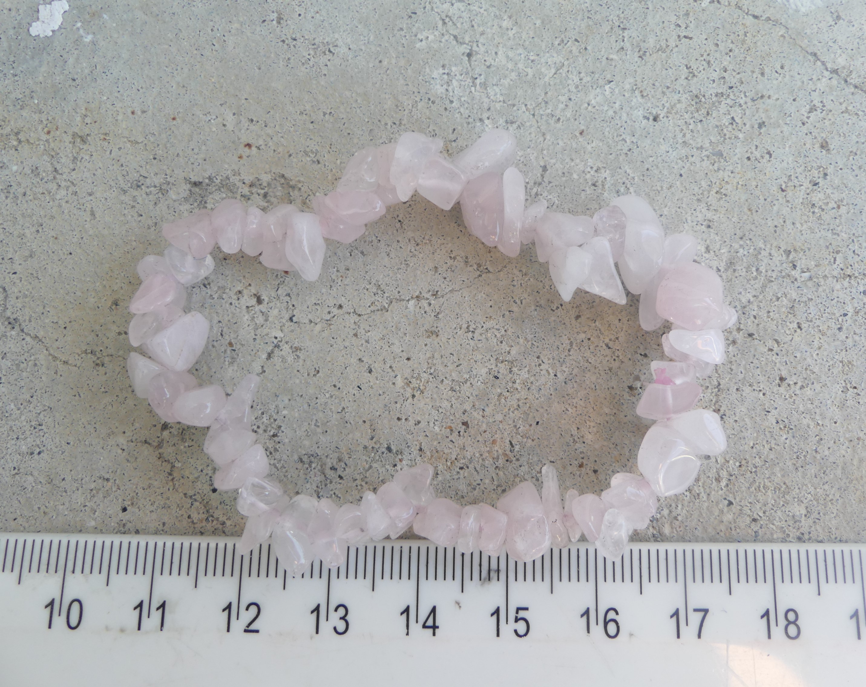 rose quartz chip bracelet
